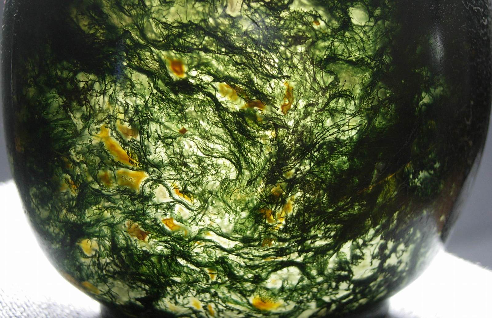 S1 A moss agate “Master” snuff bottle - immagine 9